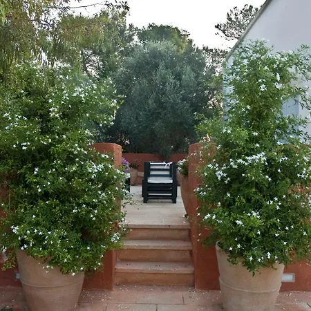 Готель Masseria Montelauro