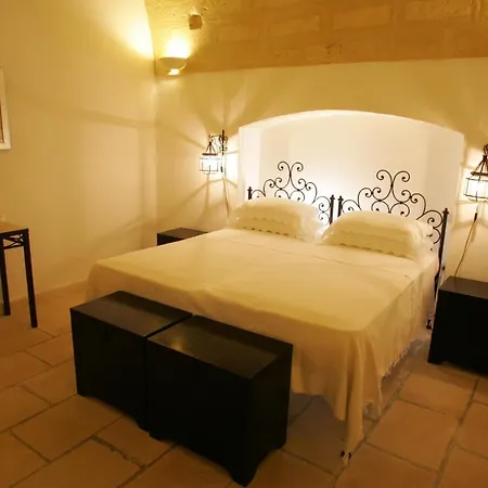 Hotel Masseria Montelauro 4*